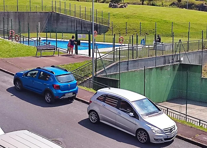 Velamayor Garaje Y Piscinas Apartamento