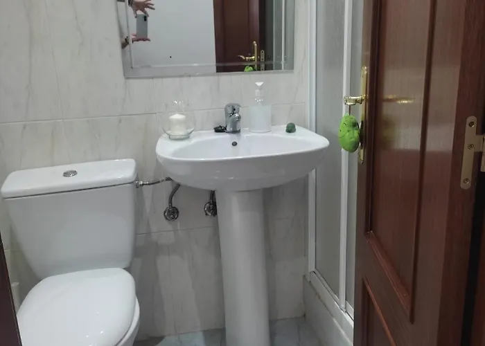 Velamayor Garaje Y Piscinas * Castro Urdiales